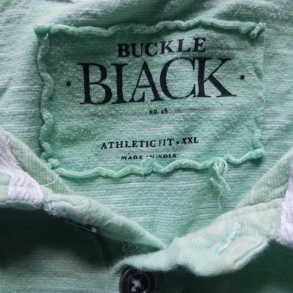 Buckle Black polo shirt. Mens XL